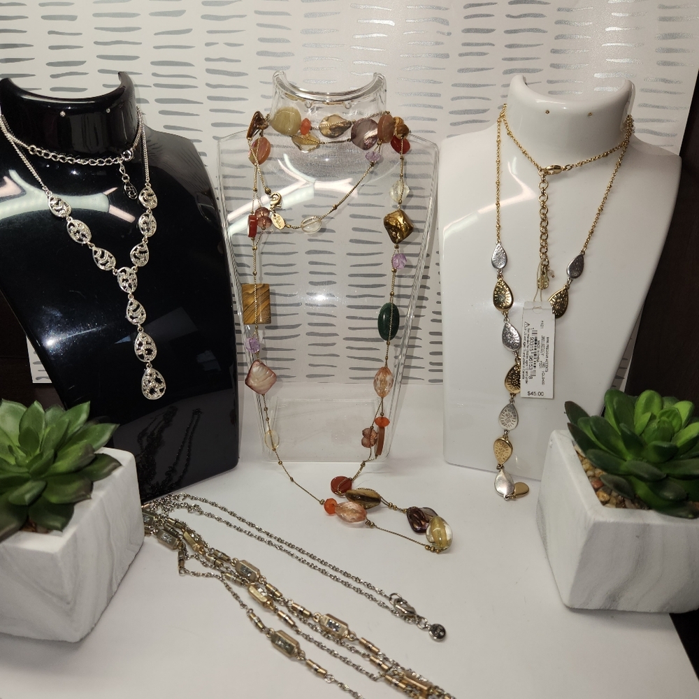 #8 ALL SIGNED NECKLACES  LOT, LUCKY BRAND, LOFT, LIS SOPHIA, CHICOS. 